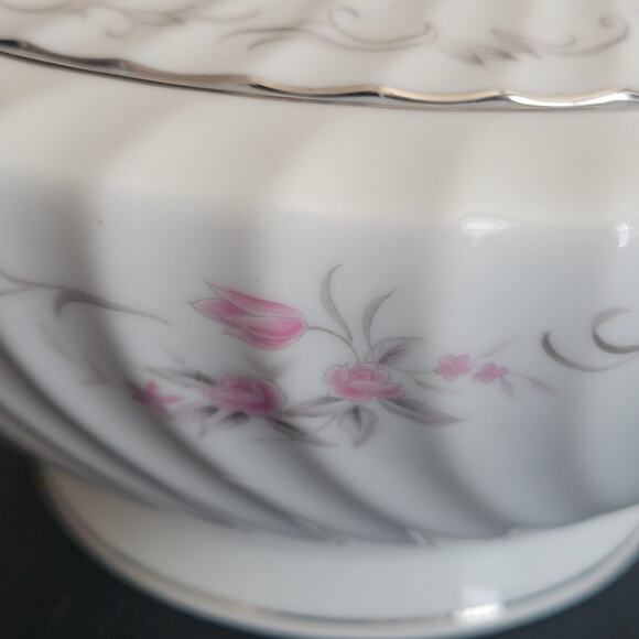 Gold Standard with Round Covered Vegetable Dish Porcelain China Made Japan MCM - Picture 6 of 12